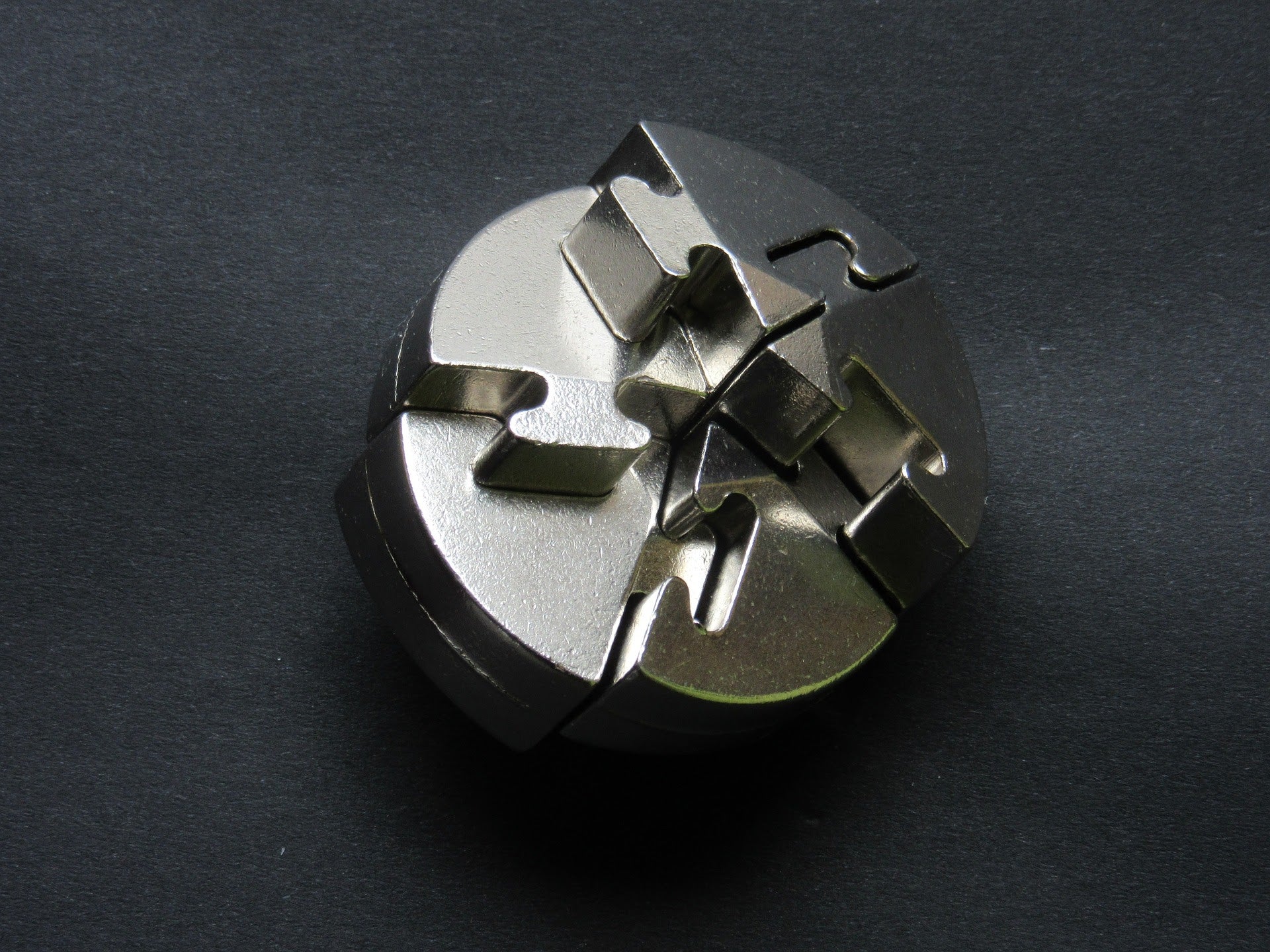 Características de las máquinas con CNC de 5 ejes