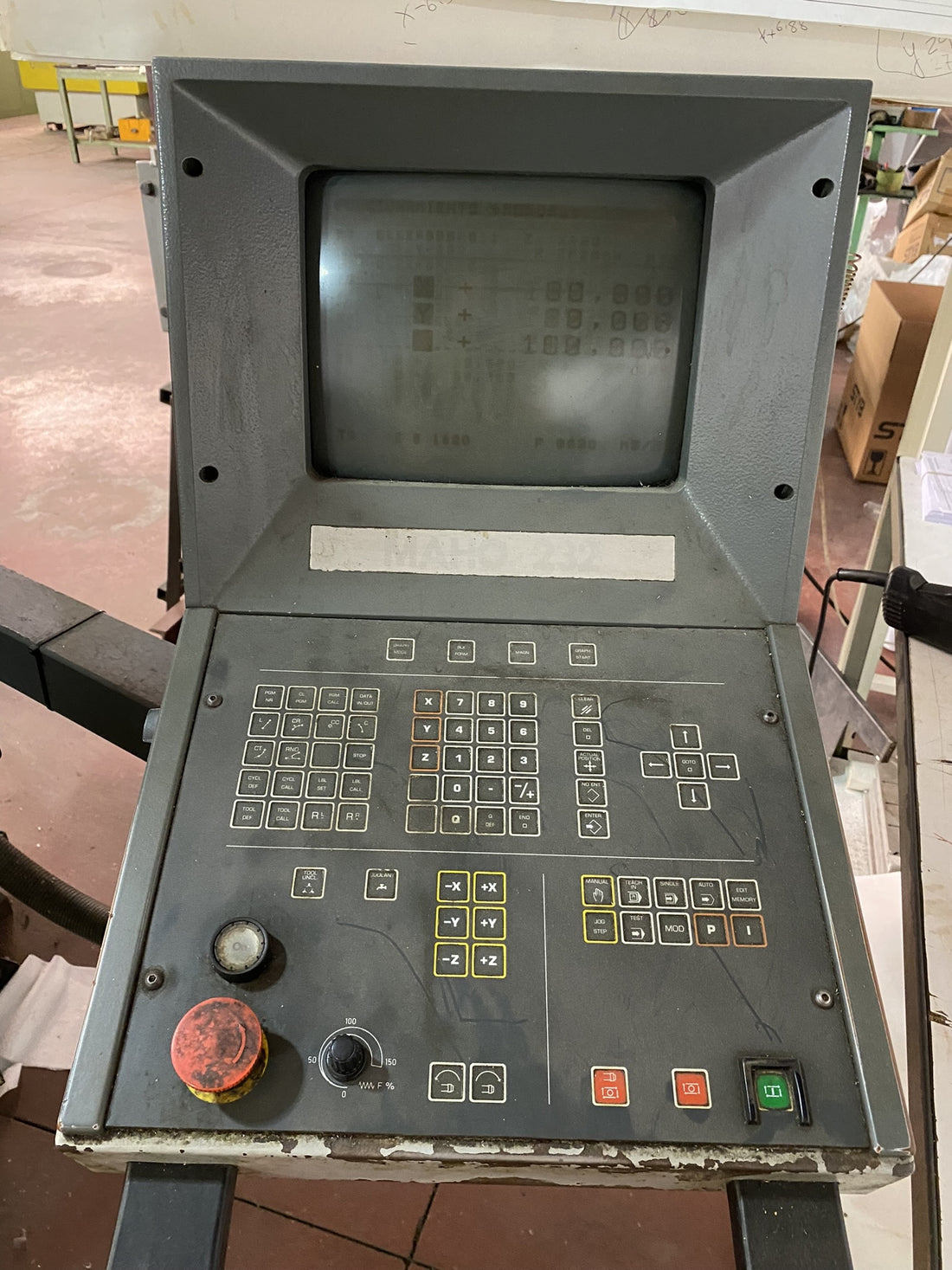 FRESADORA CNC MAHO MH 500 W