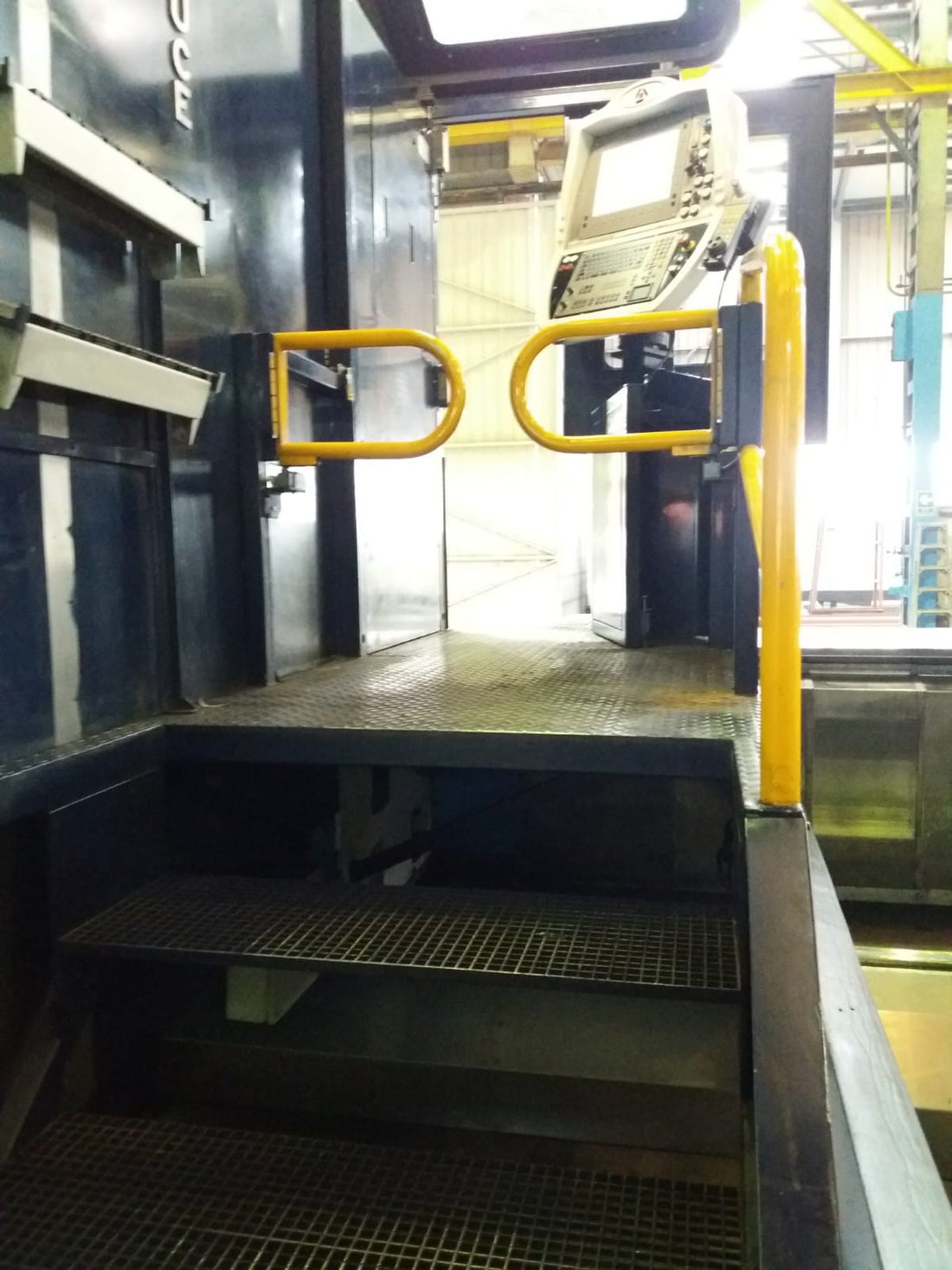 FRESADORA BANCADA FIJA SORALUCE SV-HSC 8000