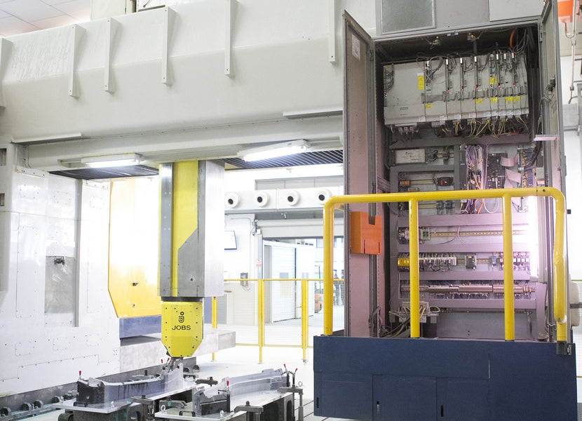CENTRO MECANIZADO PÓRTICO JOBS JOMACH 145