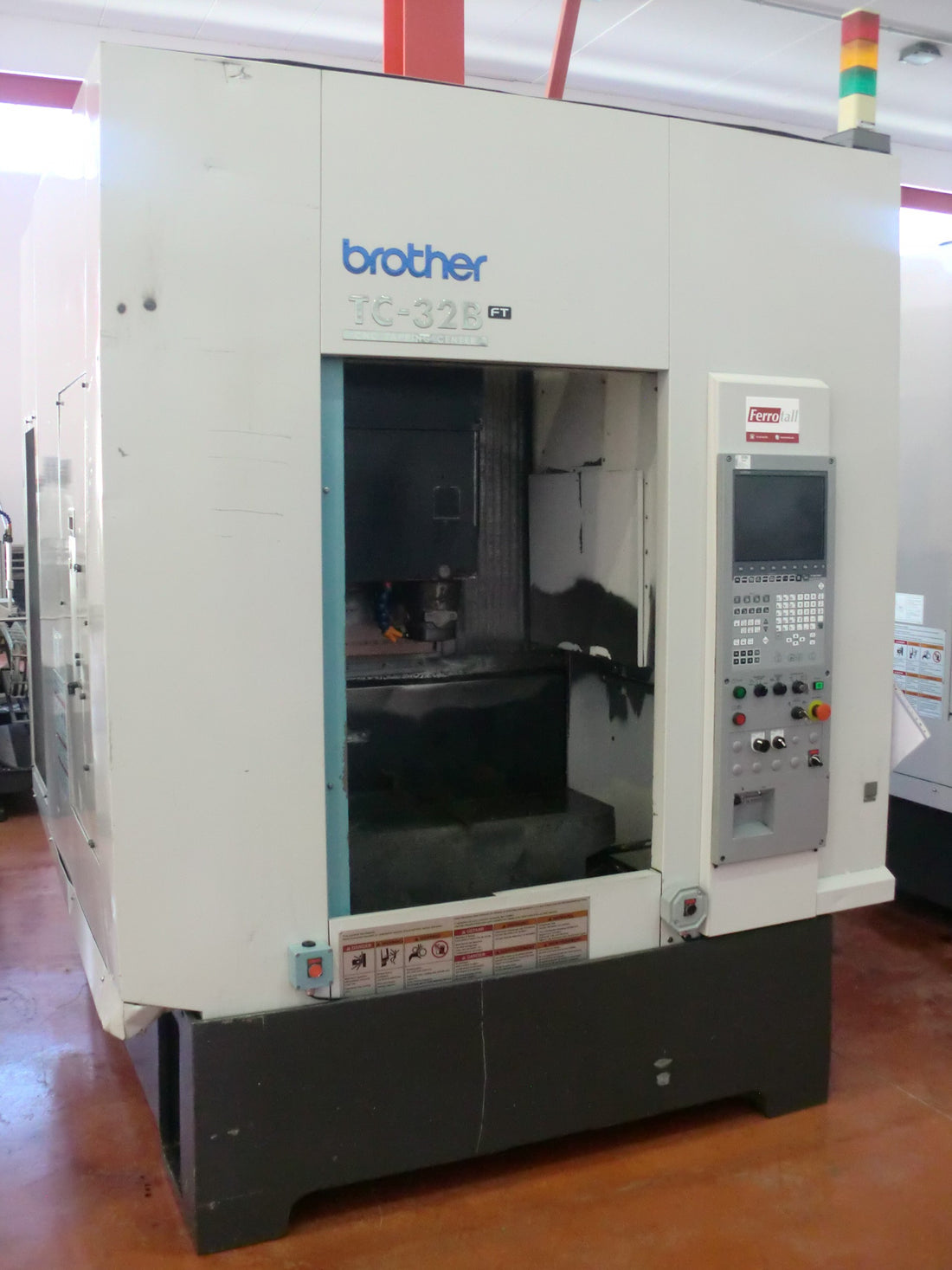 CENTRO MECANIZADO BROTHER TC-32B