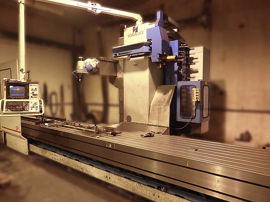 FRESADORA SORALUCE SP-8000