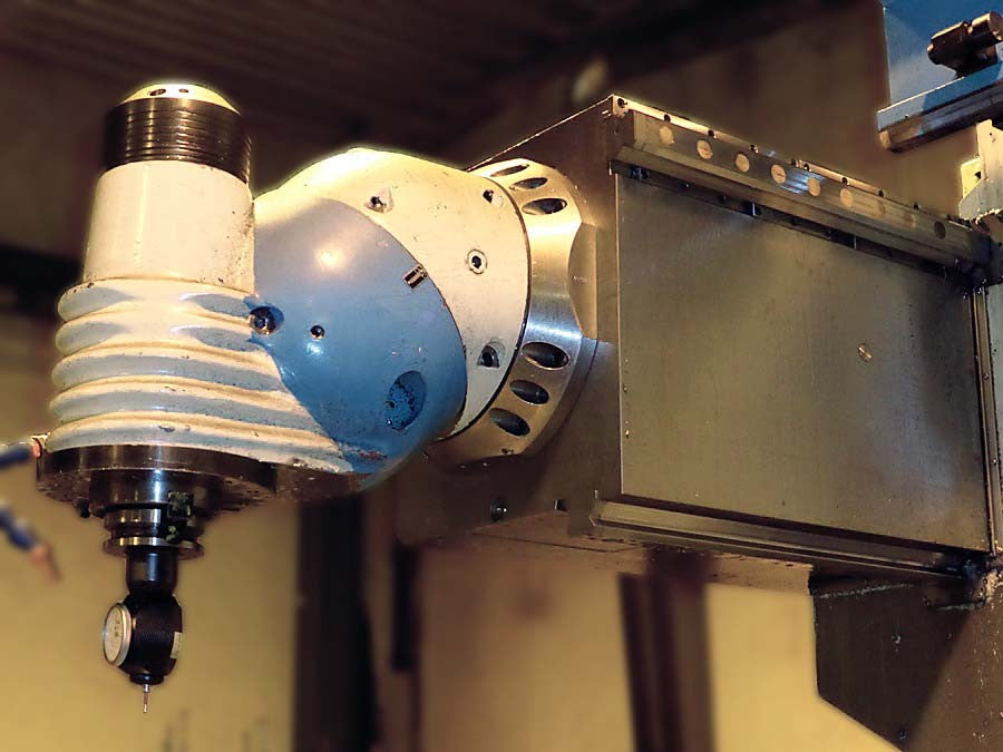FRESADORA SORALUCE SP-8000