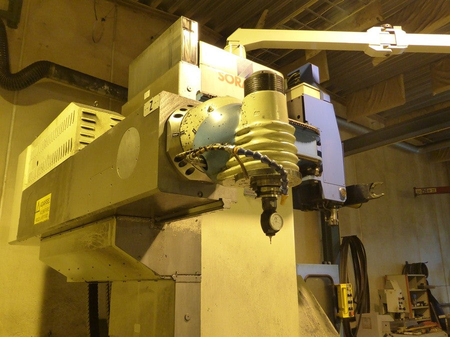 FRESADORA SORALUCE SP-8000