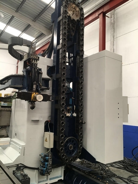 FRESADORA BANCADA FIJA SORALUCE SP-6000