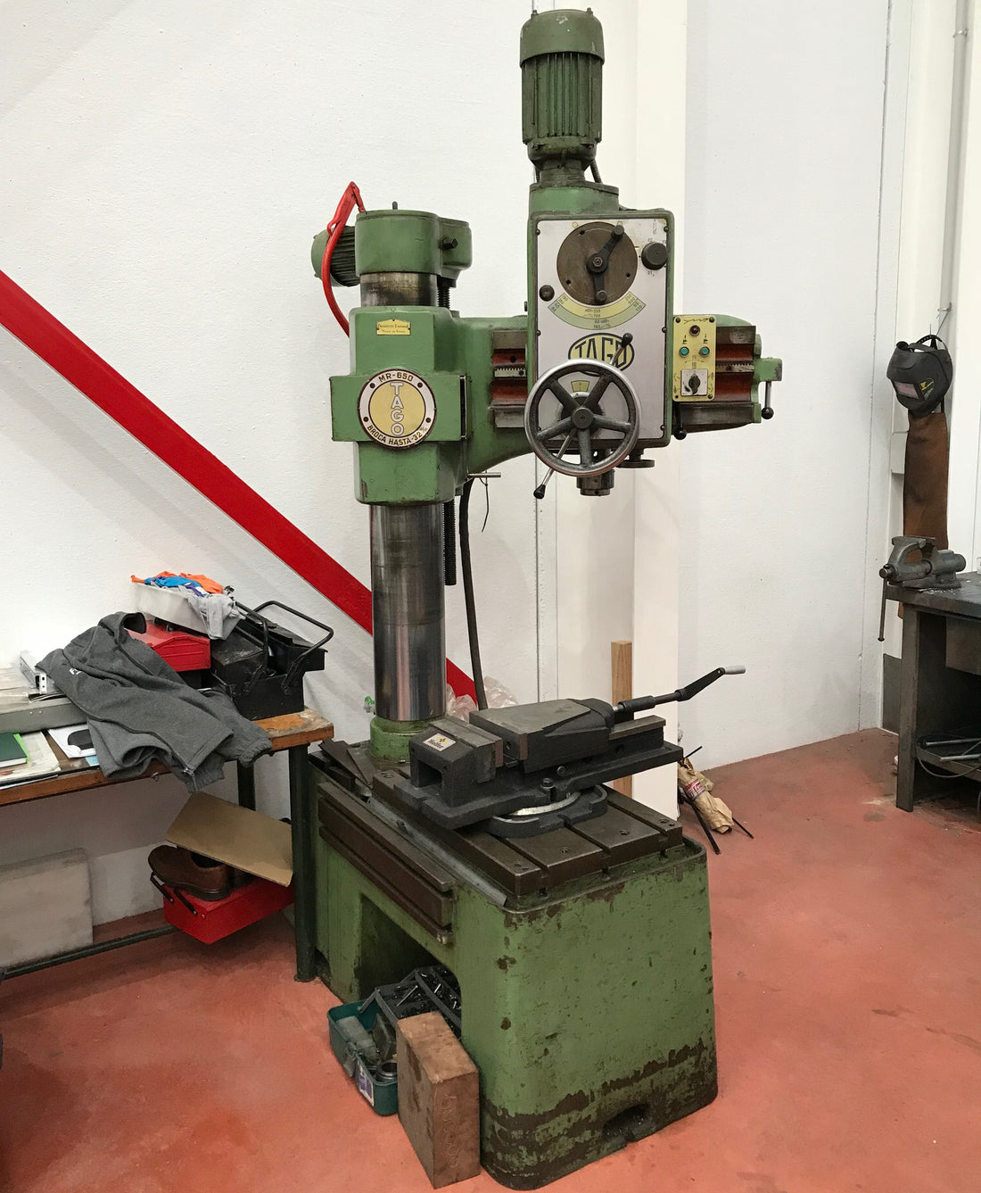 TALADRO TAGO MR-650