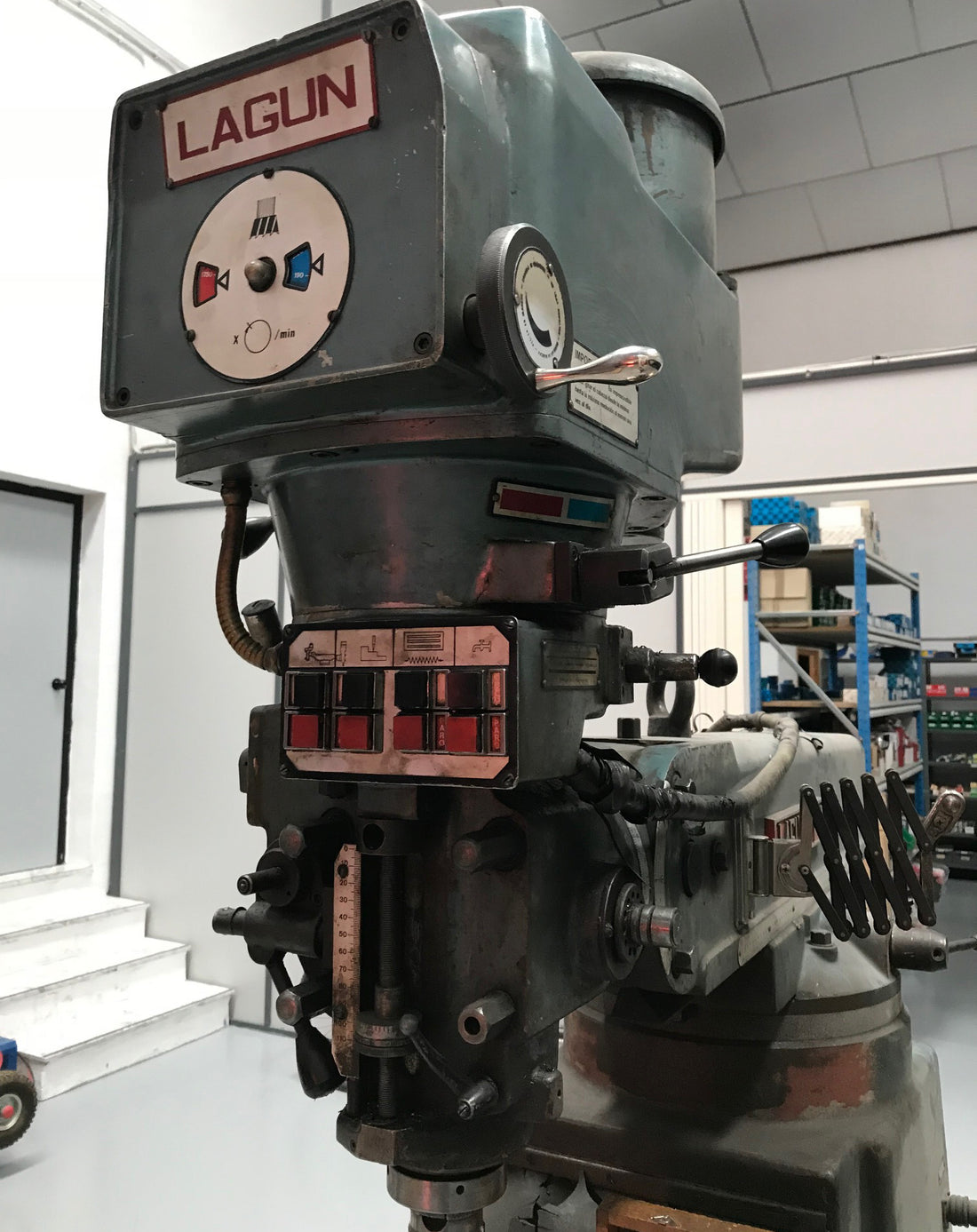 FRESADORA LAGUN FT-4
