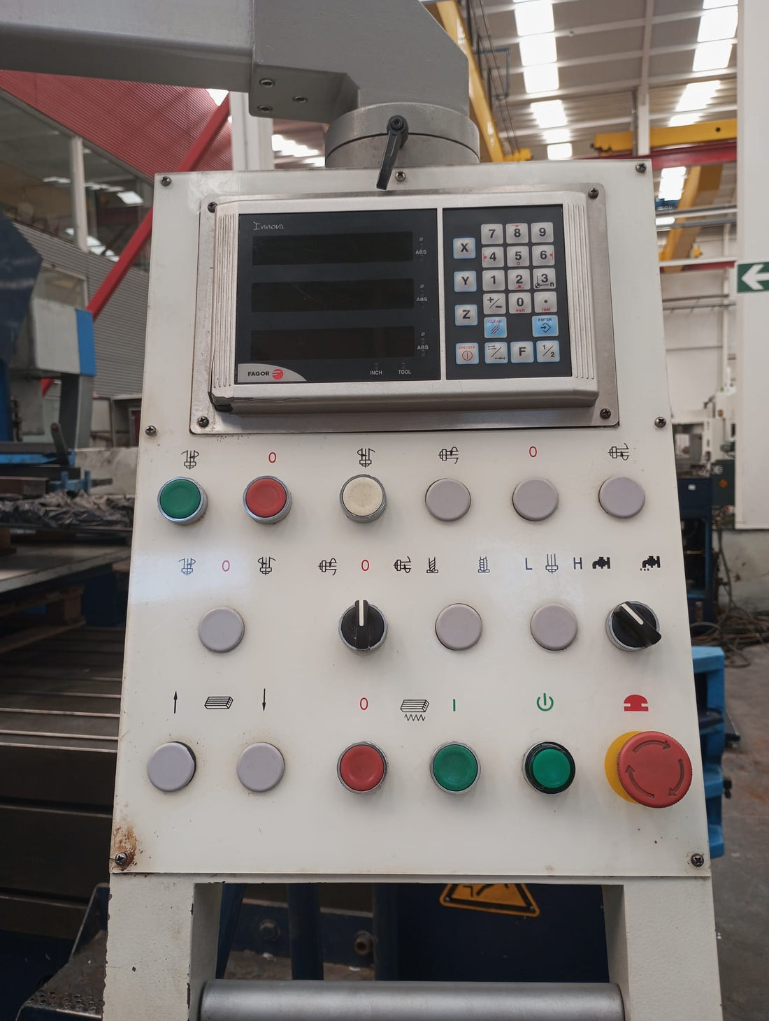 FRESADORA UNIVERSAL HELLER FU1250