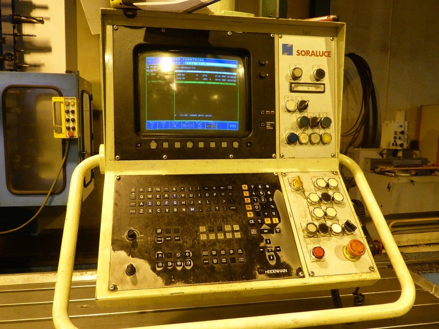 FRESADORA SORALUCE SP-8000
