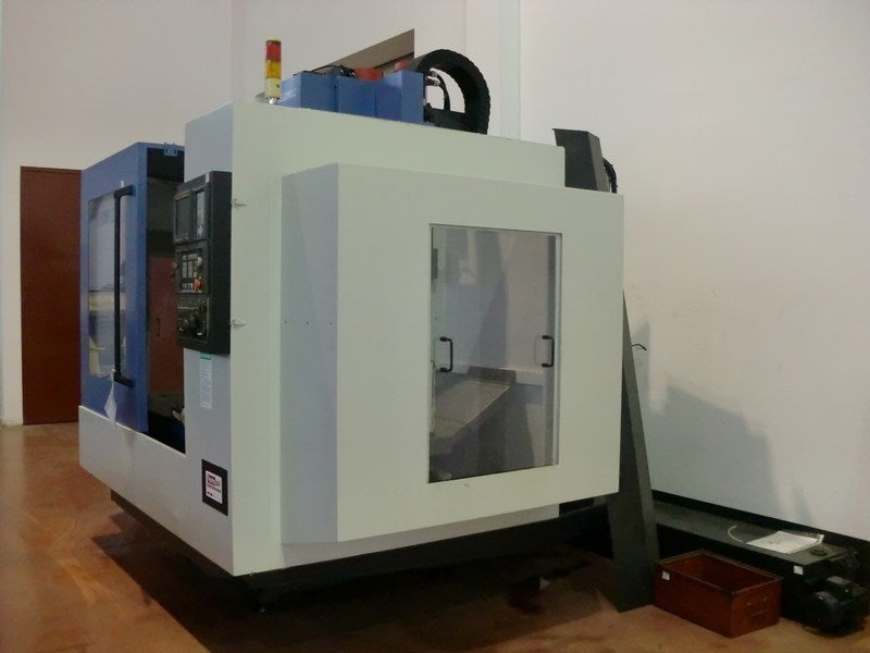 CENTRO MECANIZADO LEADWELL V-40