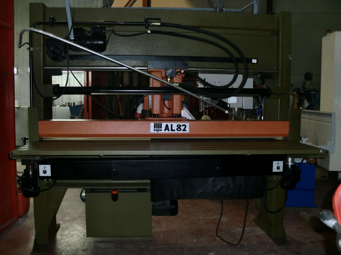 TROQUELADORA SP588/5 25TN