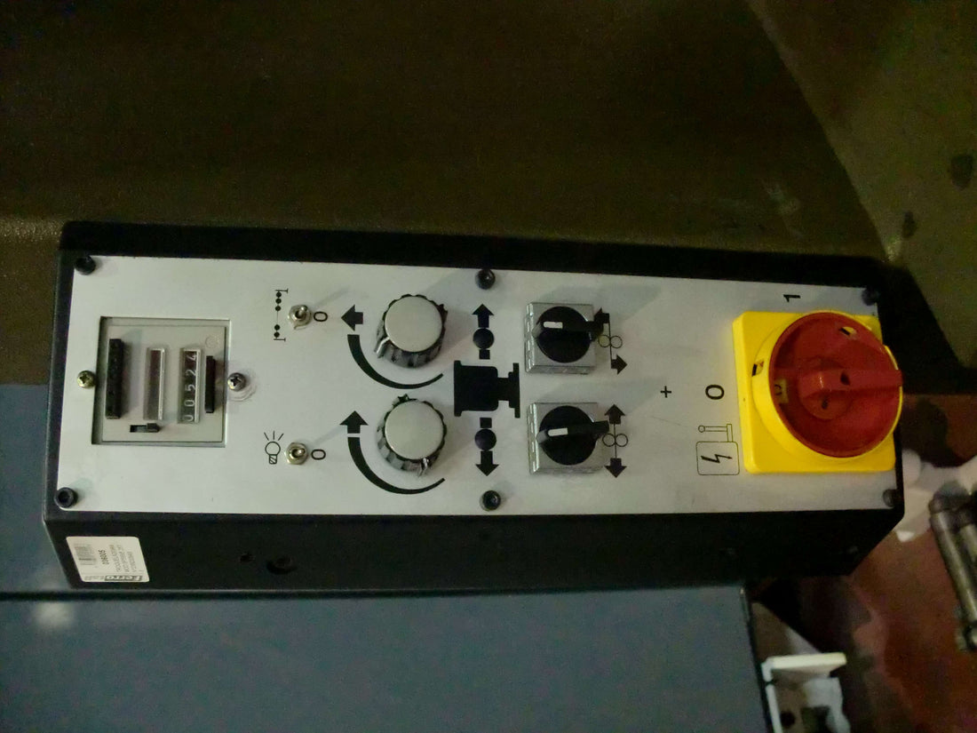 TROQUELADORA SP588/5 25TN