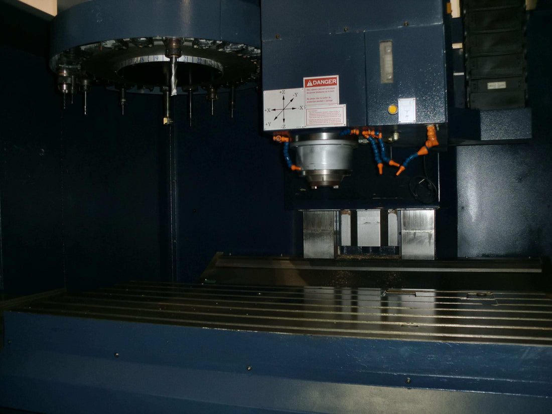 CENTRO MECANIZADO VERTICAL JOHNFORD VMC-1300