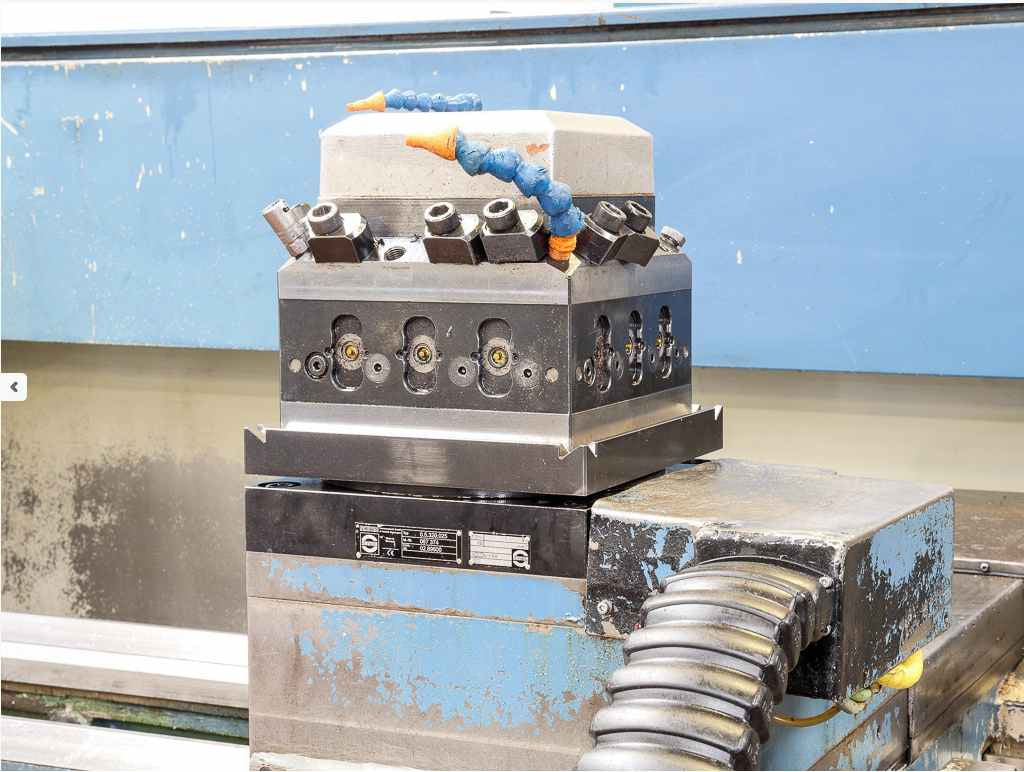 TORNO CNC GURUTZPE A-1000/1