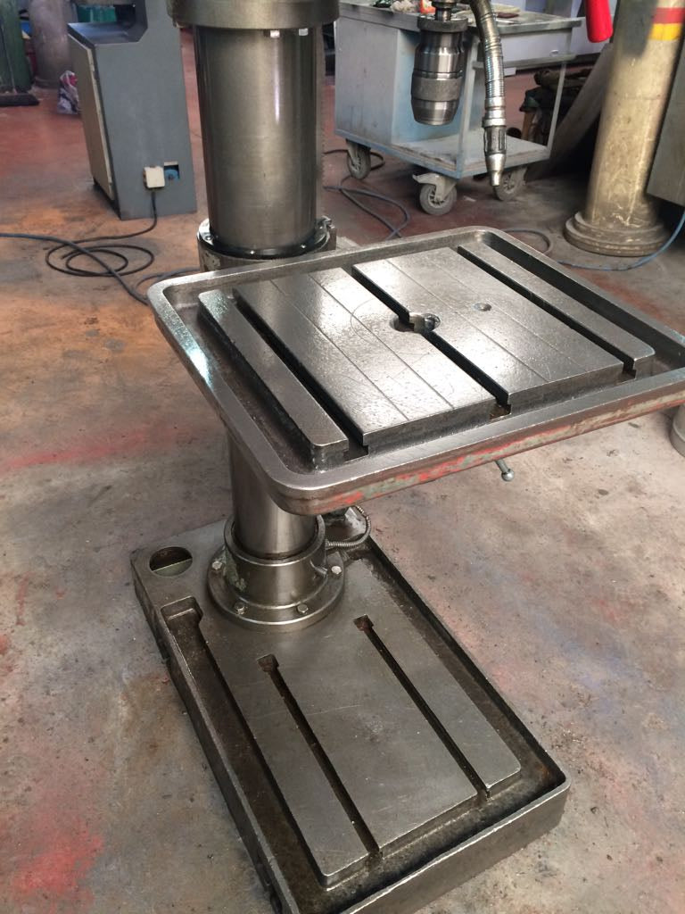 TALADRO COLUMNA ERLO TCA-40