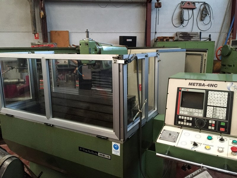 FRESADORA METBA CN 4CNC