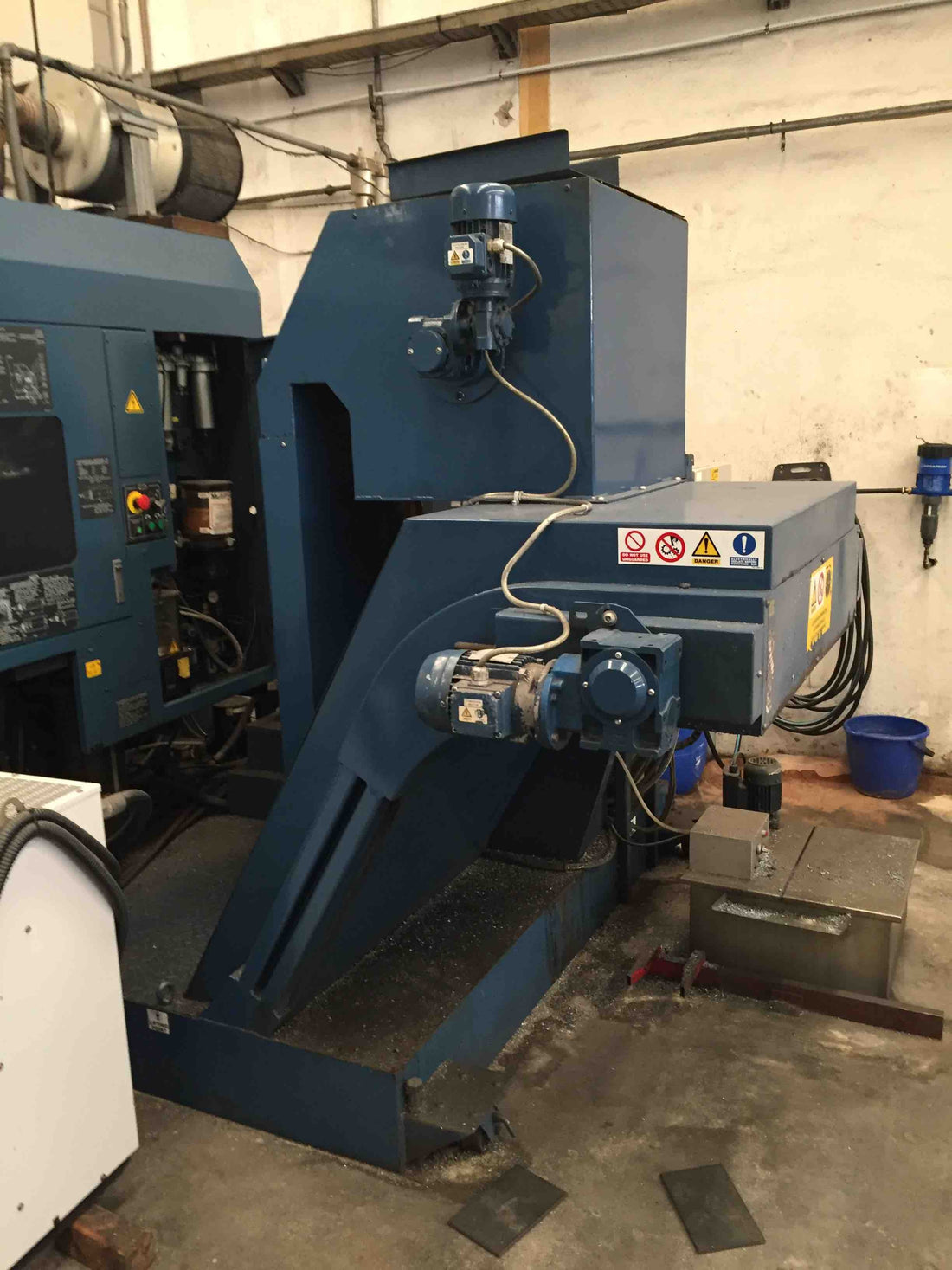 CENTRO MECANIZADO VERTICAL MATSUURA VMAX 800