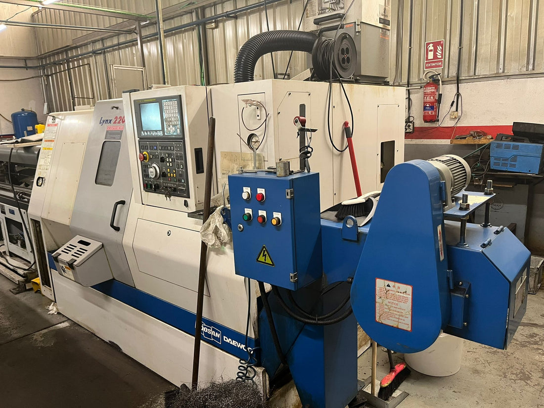 TORNO CNC DOOSAN DAEWOO LYNX 220LMA NS:L220M0032