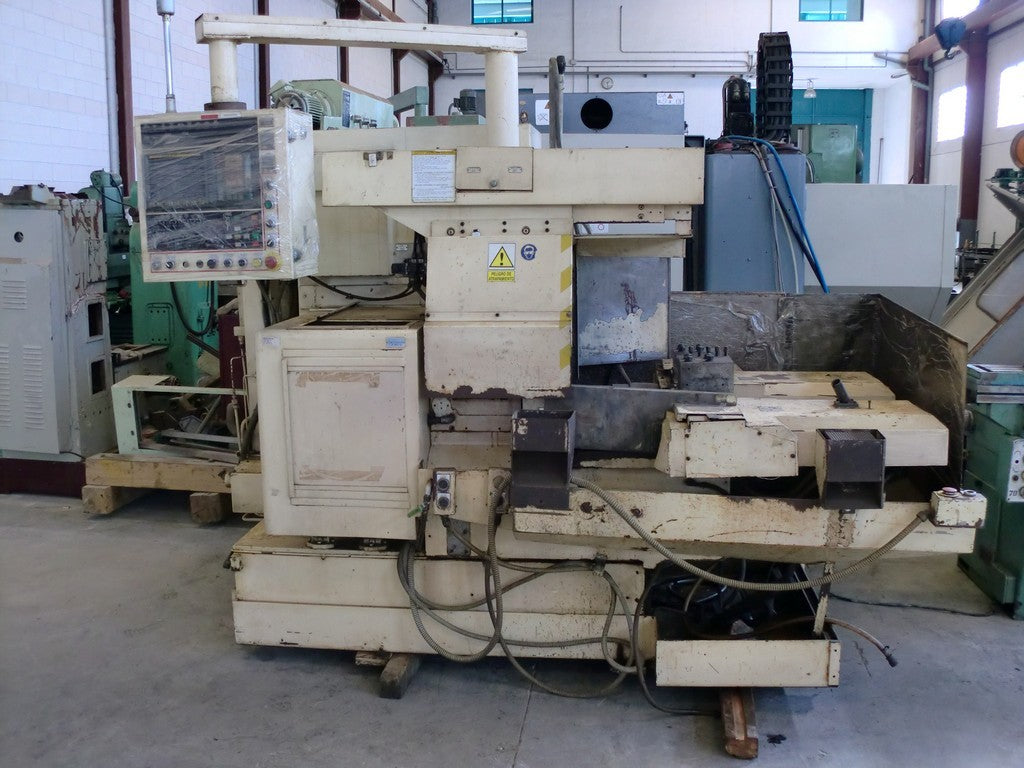 TORNO CNC FUJI KGN