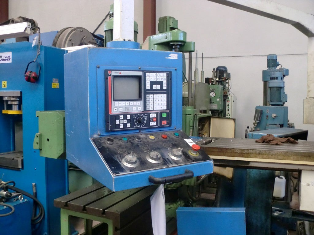FRESADORA CME FC 1100P