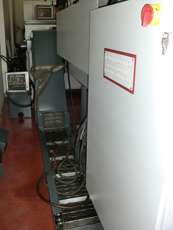 TORNO PINACHO CNC 200X1000