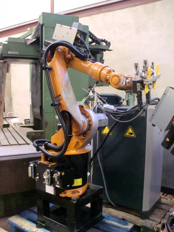 ROBOT KUKA ZH16
