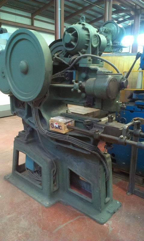 CIZALLA PUNZONADORA GAIRU
