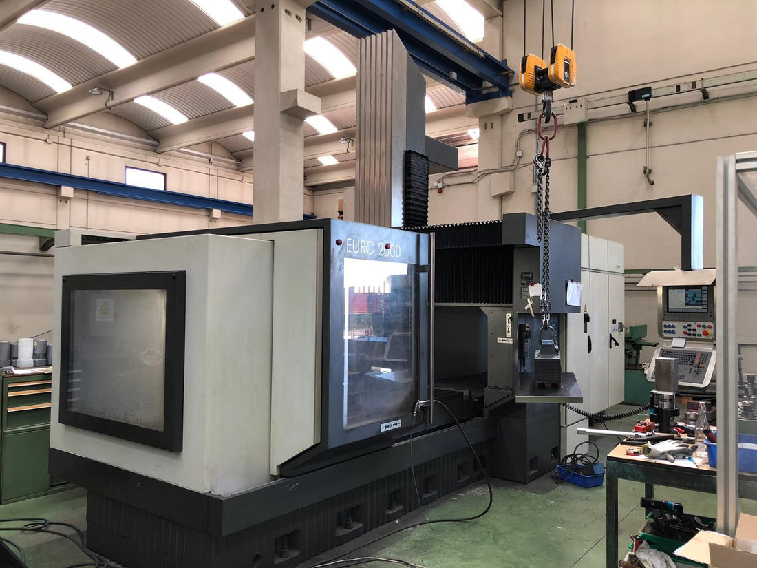 FRESADORA CNC PUENTE CORREA EURO 2000
