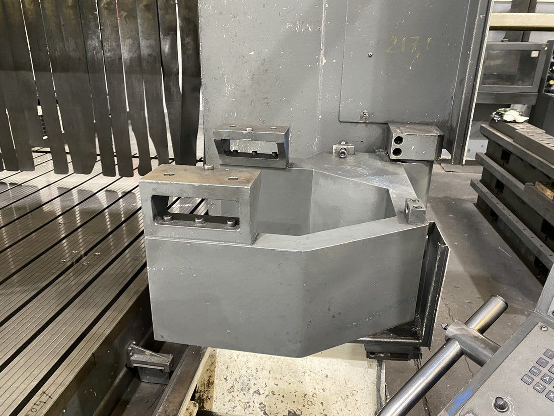 FRESADORA CNC PUENTE CORREA FP 40 40S