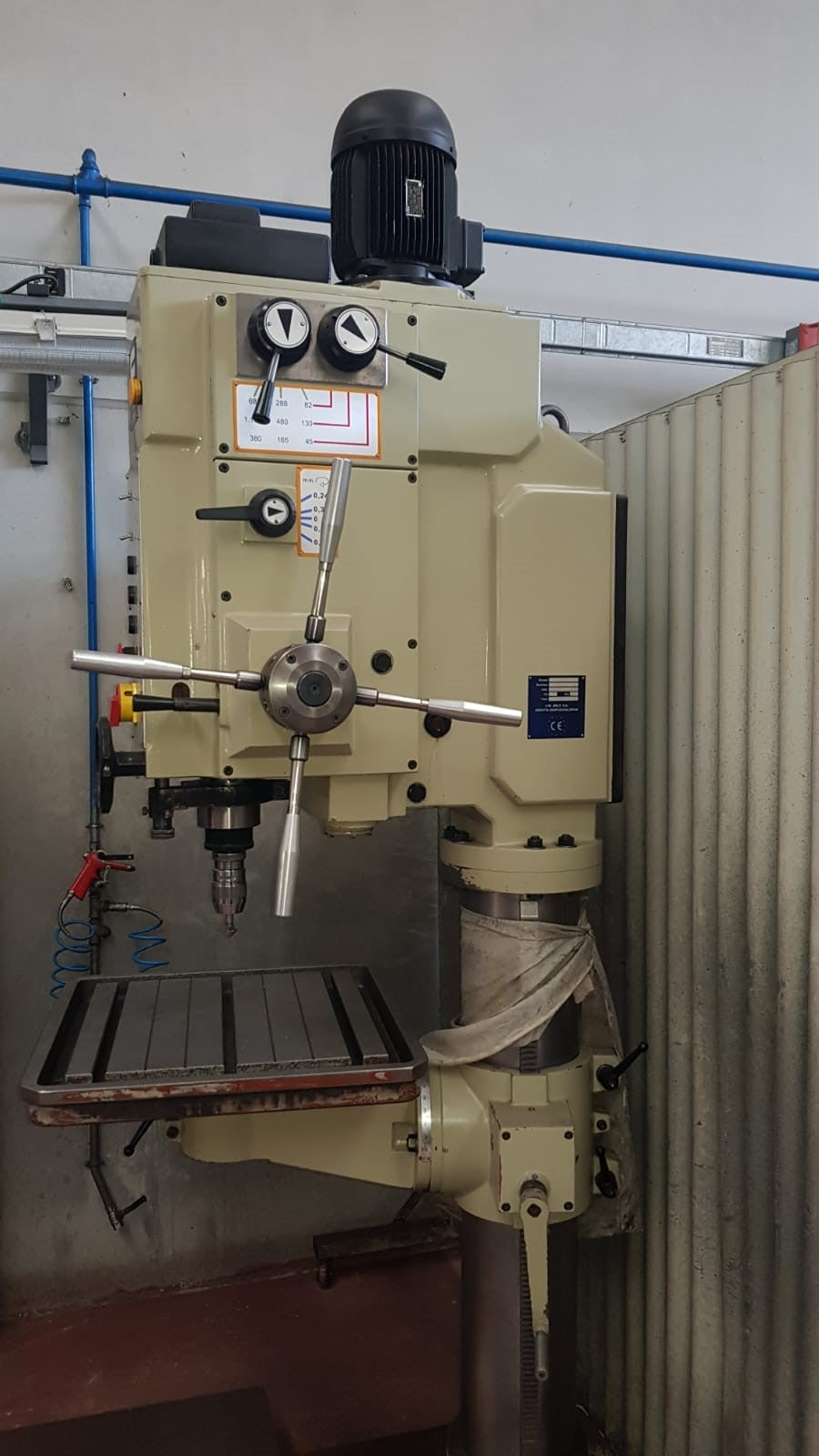 TALADRO DE COLUMNA ERLO TCA-50