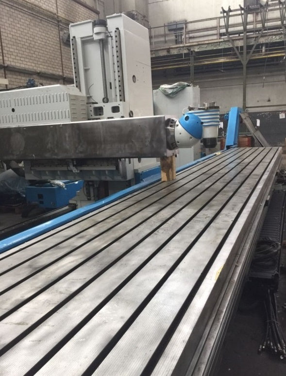 FRESADORA BANCADA FIJA SORALUCE SP8000