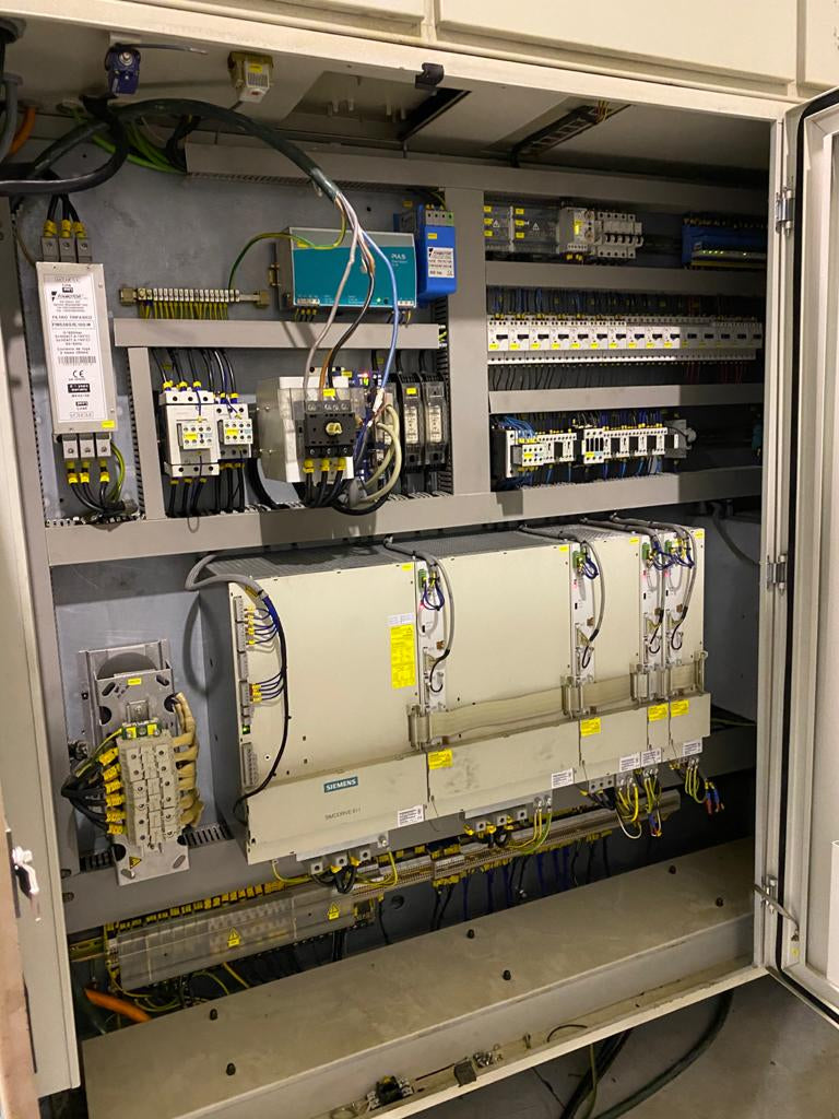 FRESADORA CNC PUENTE CORREA EURO 2000