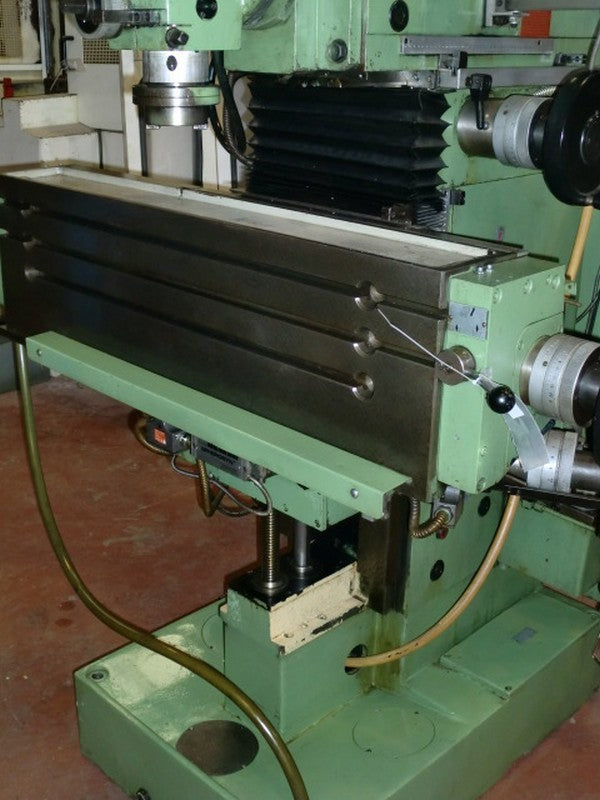 FRESADORA UNIVERSAL AVIA FNF 40P