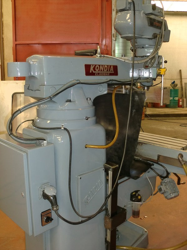 FRESADORA KONDIA KP-90