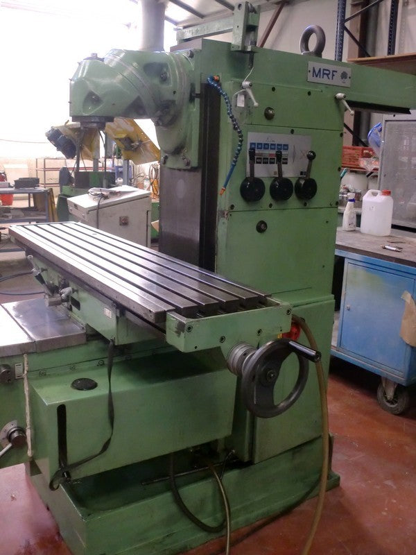 FRESADORA MRF FU-145