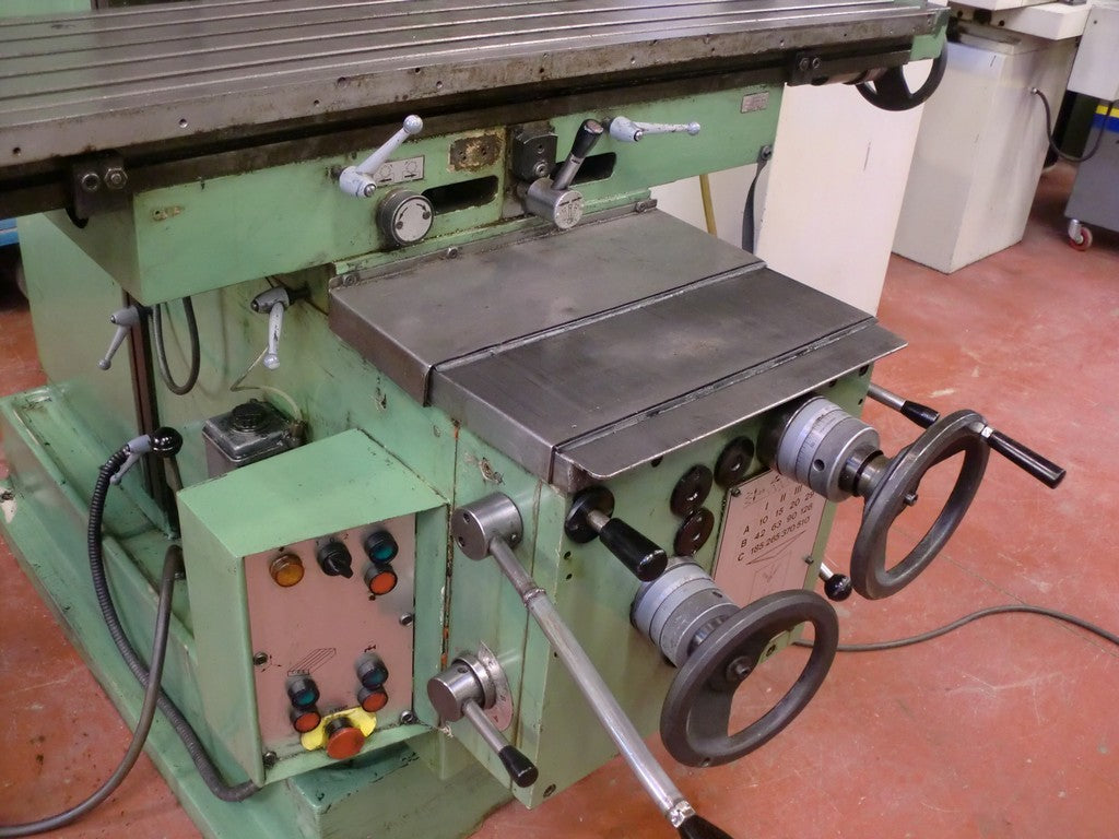 FRESADORA MRF FU-145