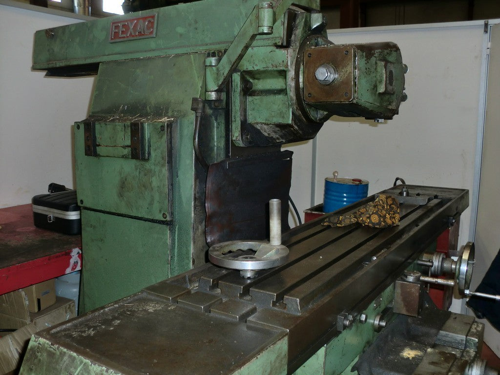 FRESADORA UNIVERSAL FEXAC