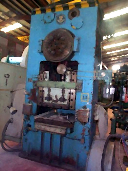 PRENSA EXC.SMERAL TIPO LKR200/80