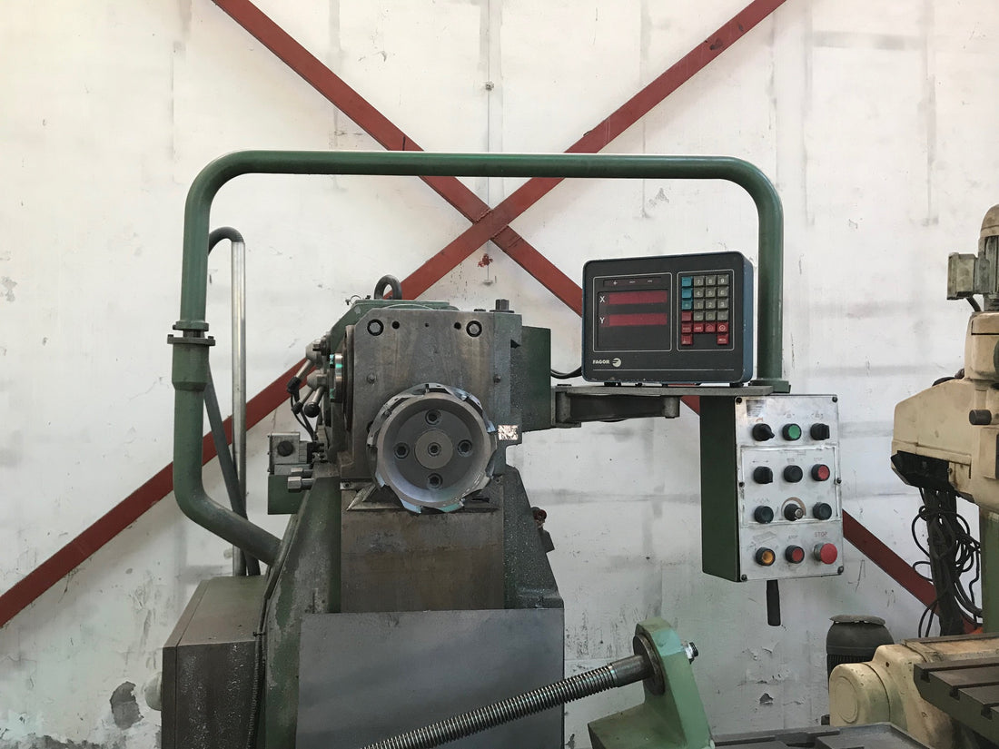 FRESADORA UNIVERSAL FEXAC UMS