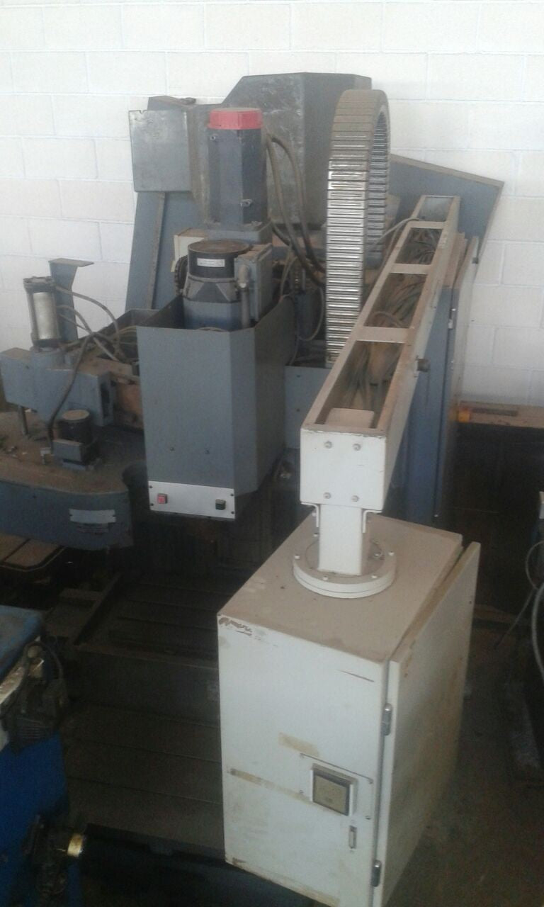 FRESADORA CNC BRIDGEPORT INTERACT720 470-585