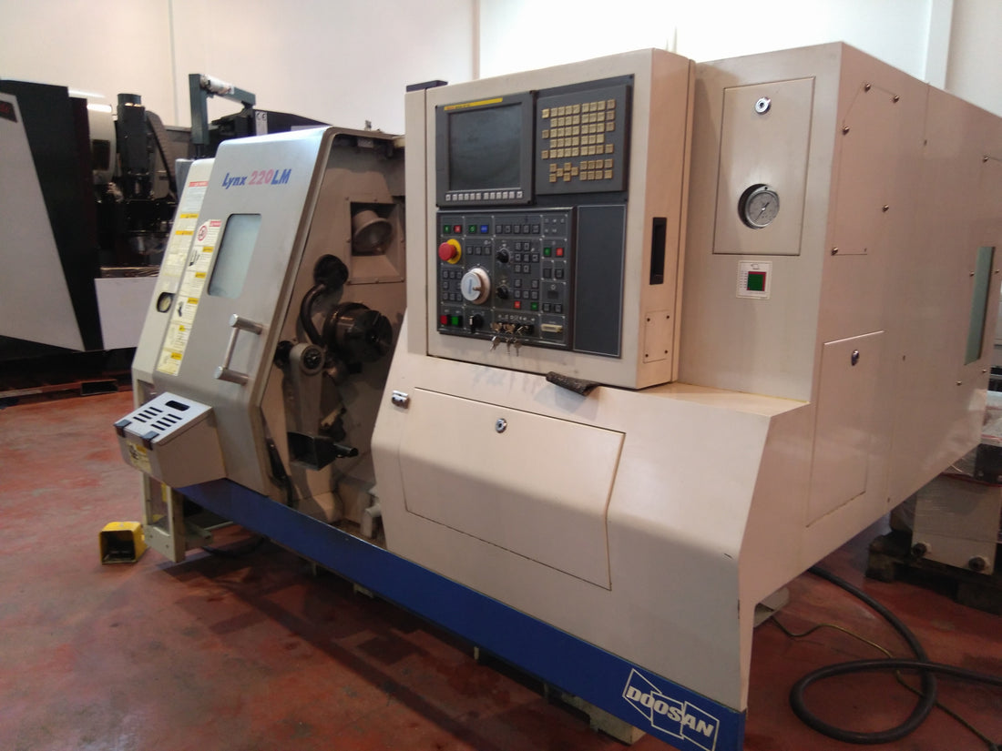 TORNO CNC DOOSAN PUMA LYNX 220LM