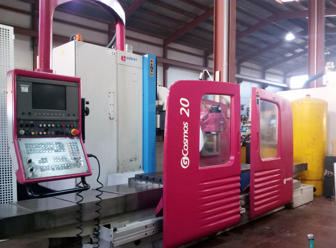 FRESADORA CNC GORATU LAGUN COSMOS 20
