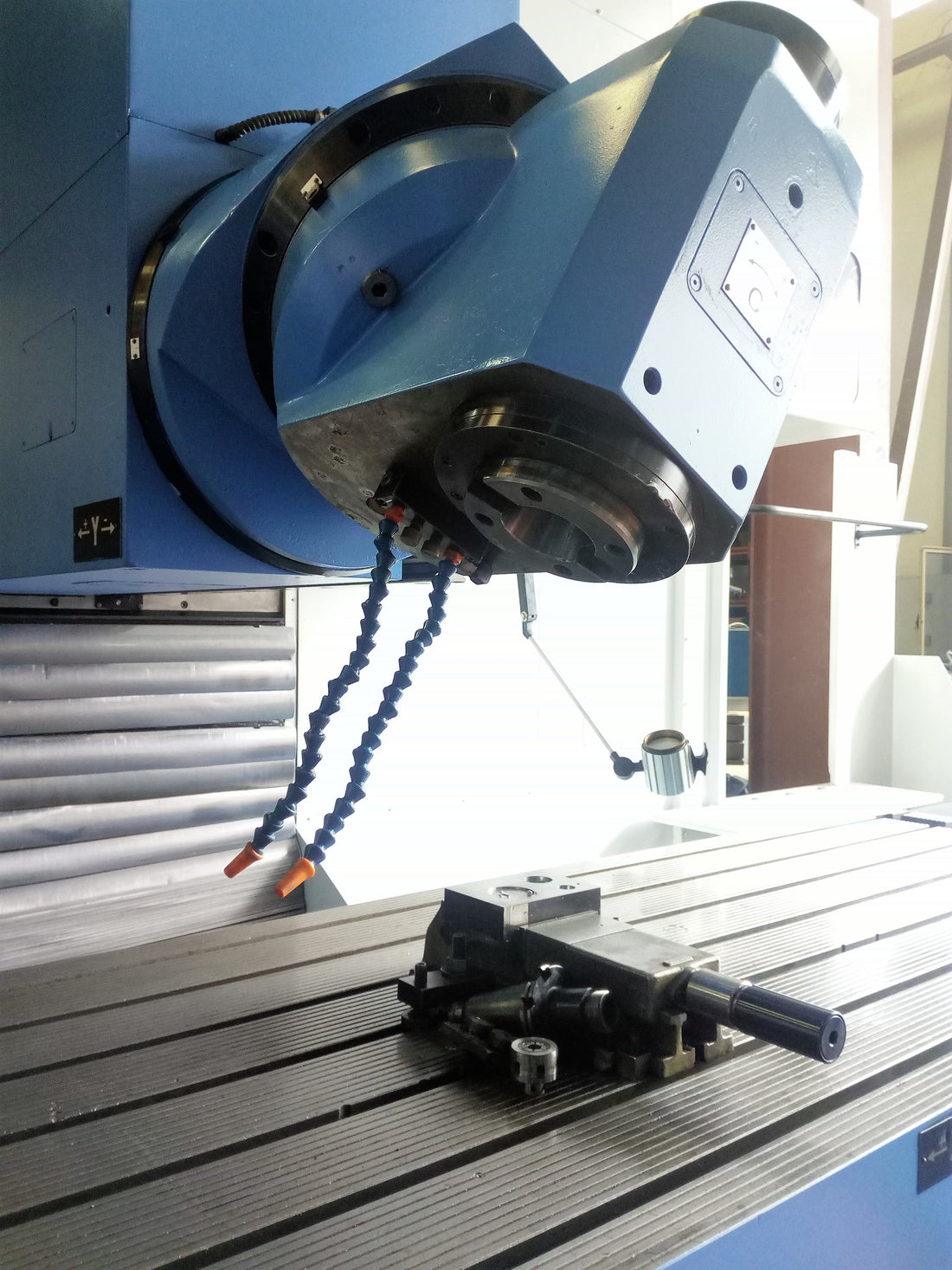FRESADORA BANCADA FIJA CME HZ-50