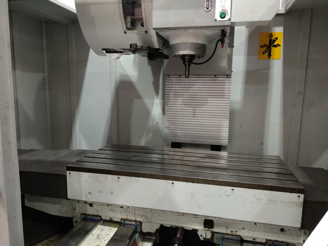CENTRO MECANIZADO VERTICAL AWEA BM-1100