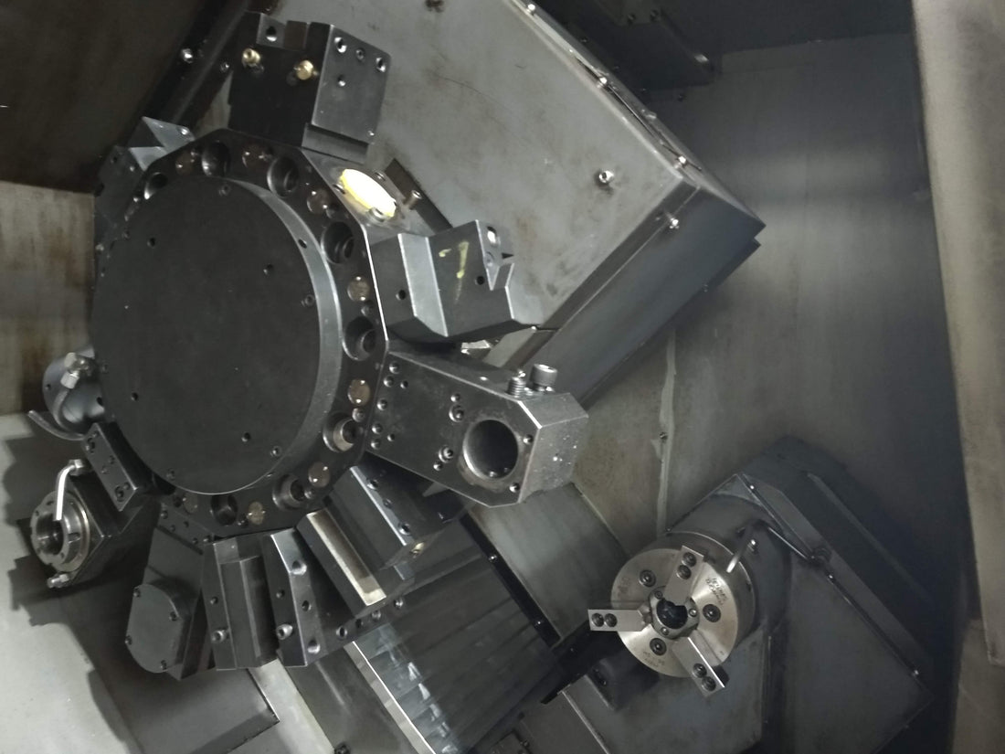 TORNO CNC HYUNDAI SKT210 SY