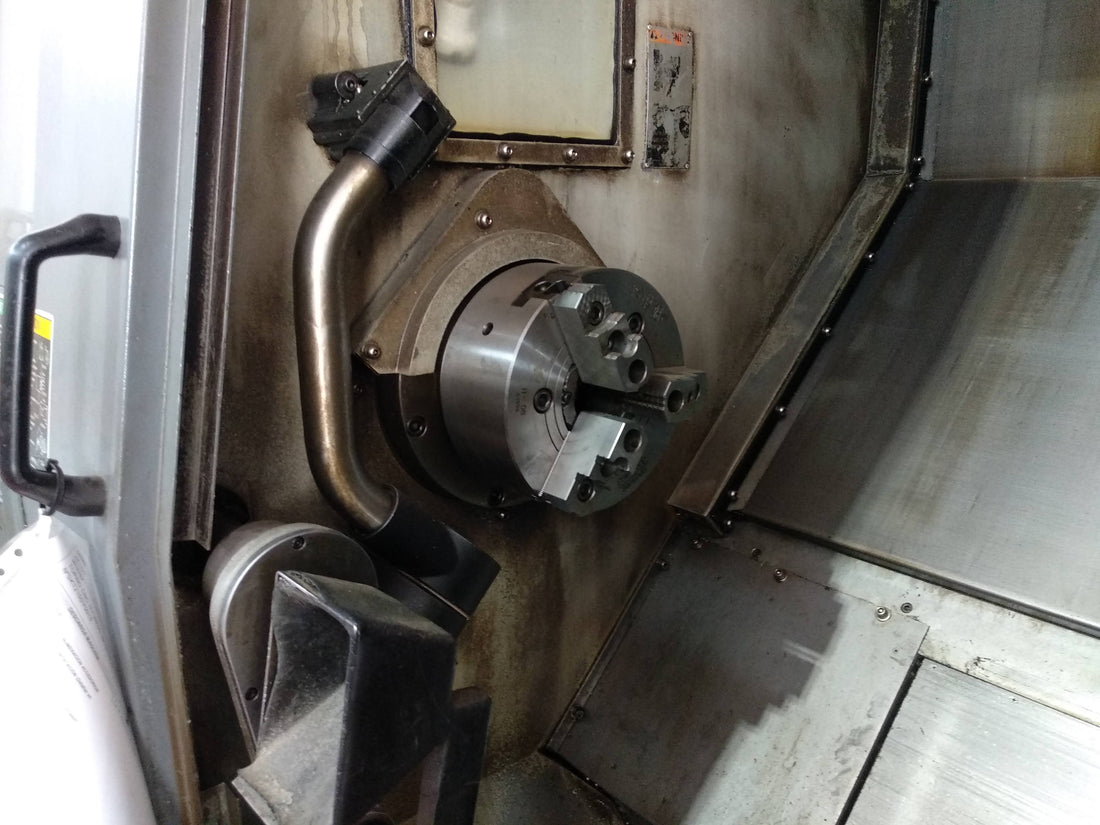 TORNO CNC HYUNDAI SKT210 SY