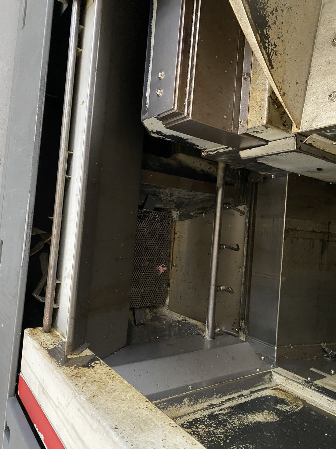 CENTRO MECANIZADO VERTICAL CAMBIO PALLET QUASER MV154APC-P12