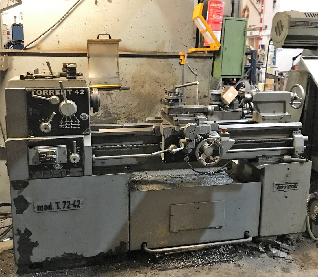 TORNO PINACHO T72-42
