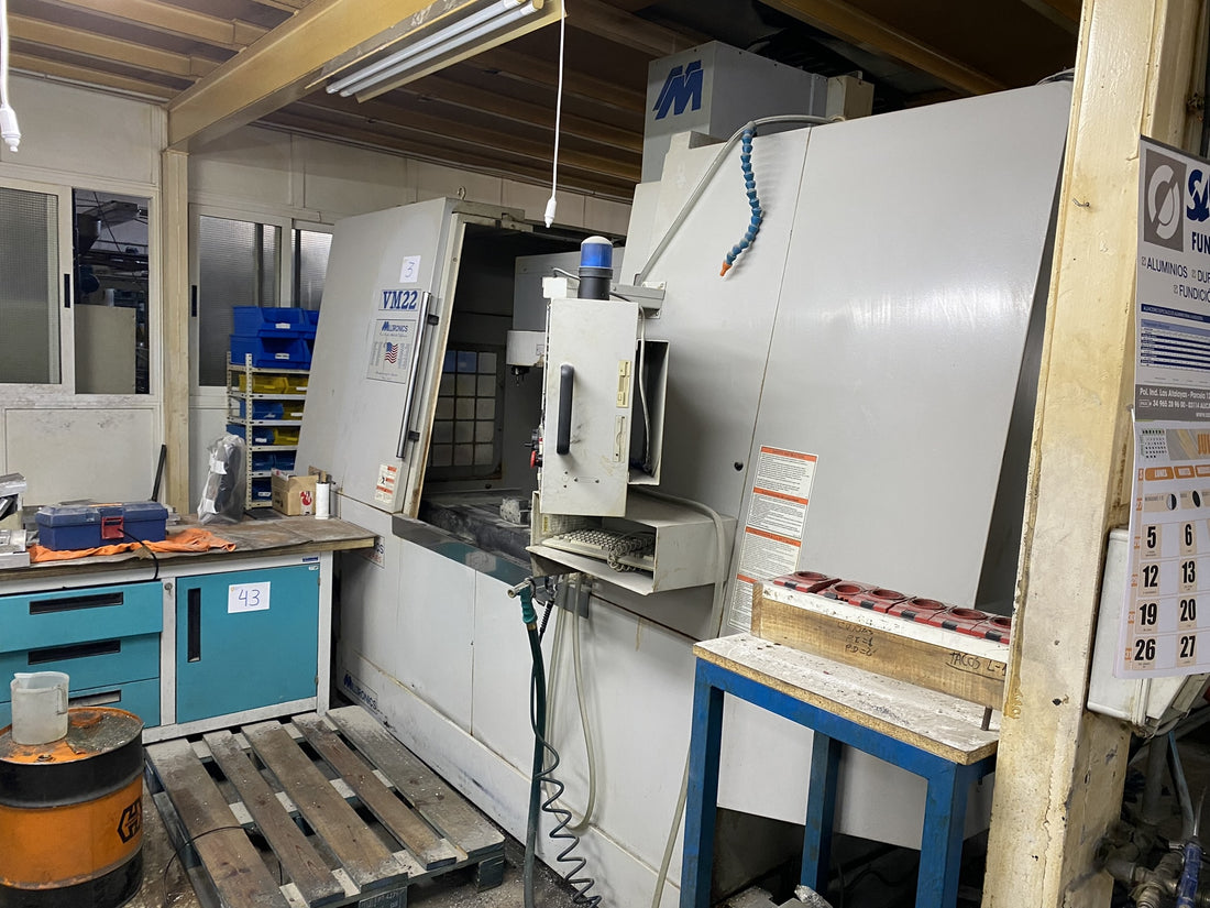 CENTRO MEC. CNC MILLTRONICS VM-22 N/S: 7739