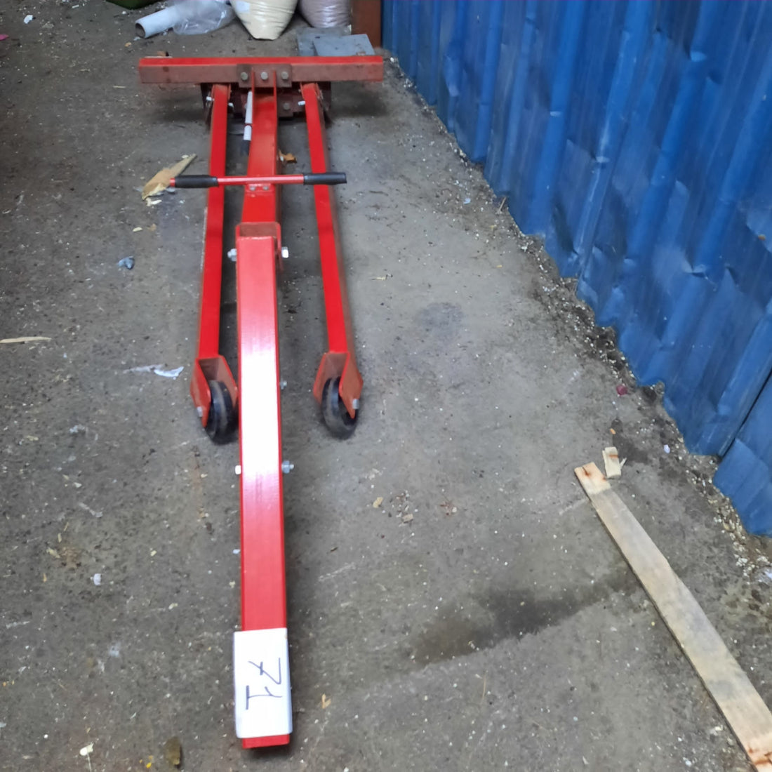 ELEVADOR METALWORKS CAT610